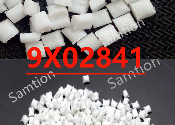 S-Plastic Thermocomp 9X02841 PBT/Polycarbonatmischung mit speziellen Füllstoffen.